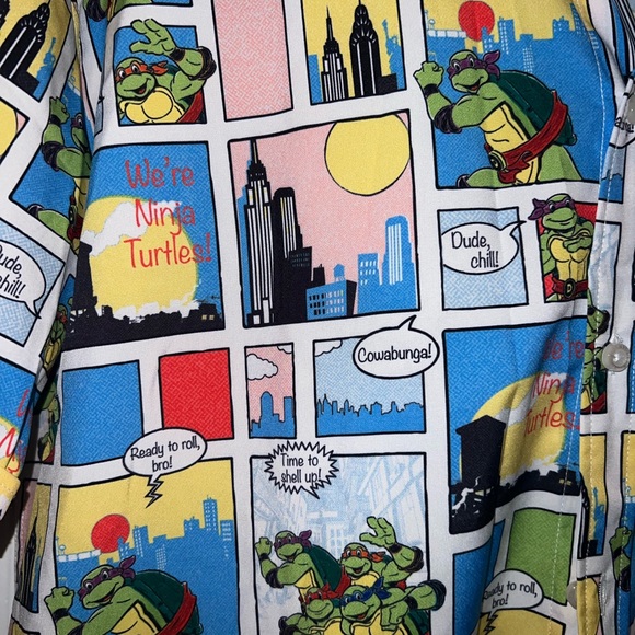 2XL Men’s Ninja Turtles Short Sleeve Button Down Shirt - Picture 3 of 5